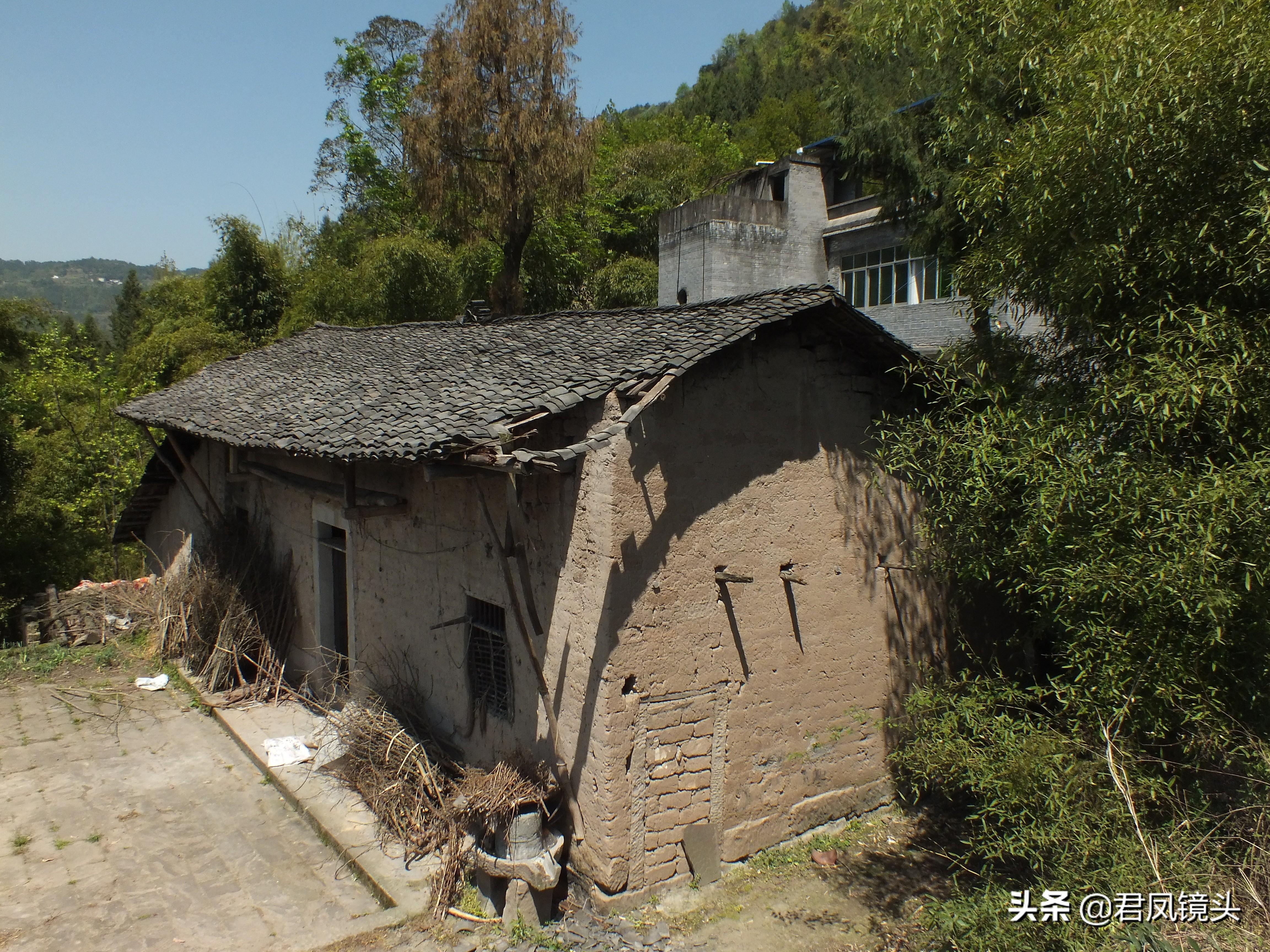 重庆公路的早期消息、历史追溯与发展轨迹