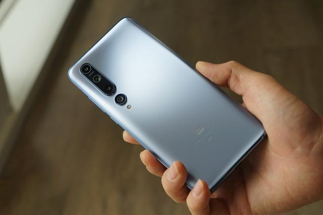 小米首款手机小米10，回顾与探索