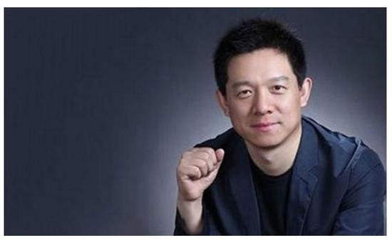 姚均成，揭开消息神秘面纱的揭秘者